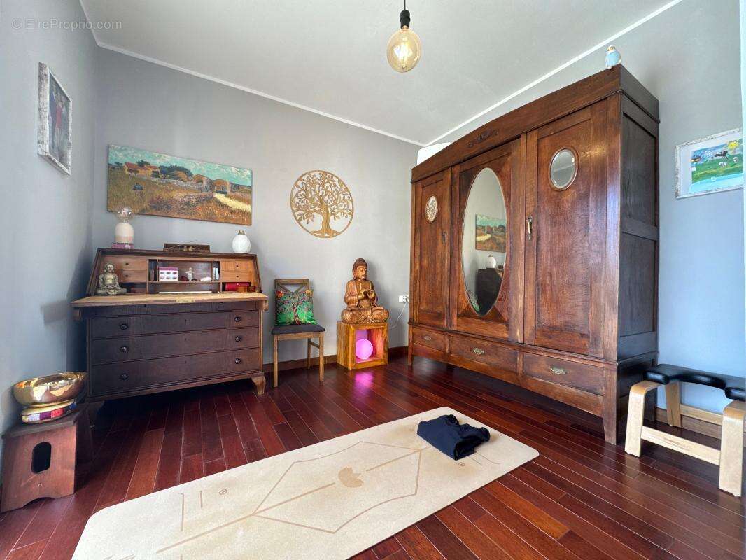 Villa de plain-pied avec logement indépendant - photo 8