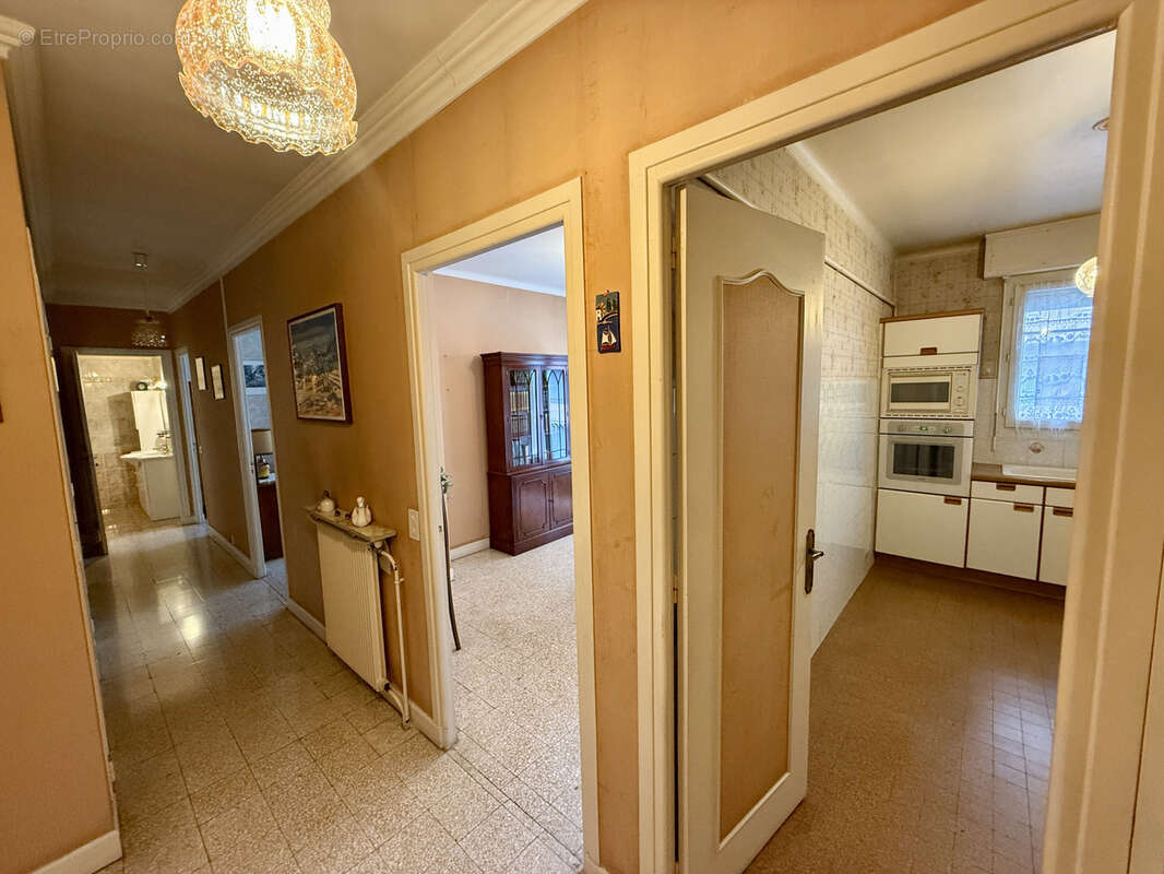 Appartement à BEAUSOLEIL