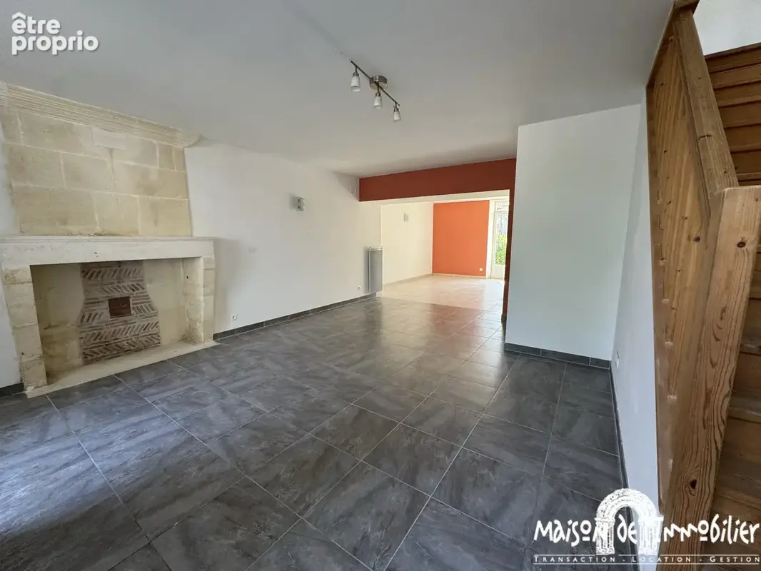 A vendre à VAL-DE-COGNAC - Ensemble immobilier de deux logements - photo 5
