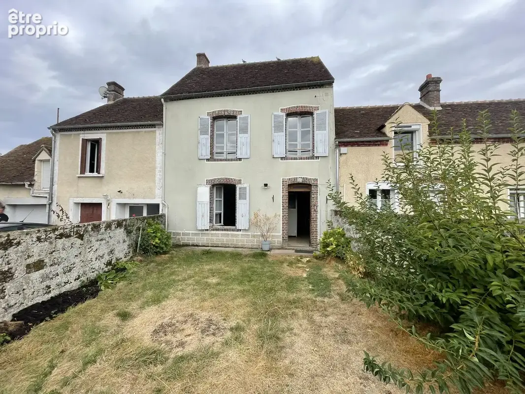 Photo Maison à Berd'huis au prix de 59 000€
