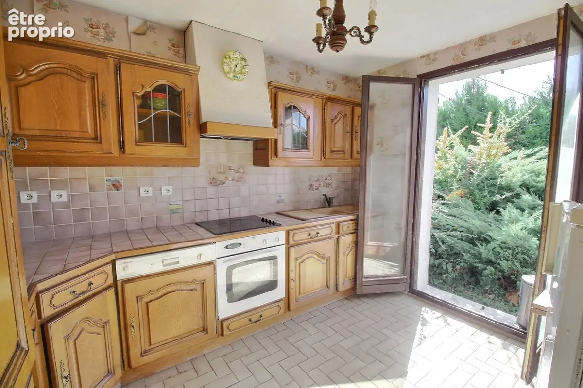 Maison 7 pièces 116 m² à vendre à Saint-Florentin (89600) - photo 7
