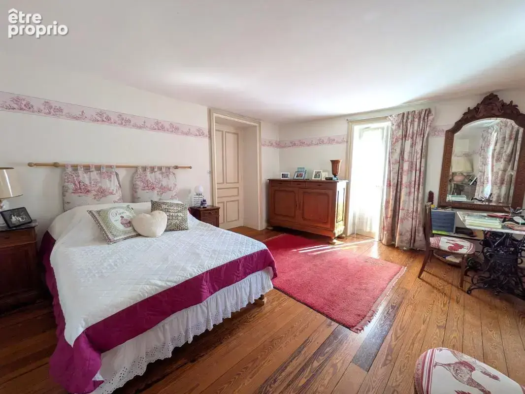 Grande maison familiale au coeur du village de SAINT POINT - photo 10