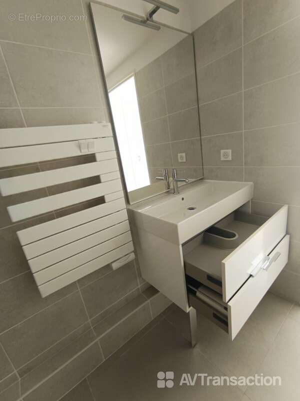 Appartement à MARSEILLE-8E