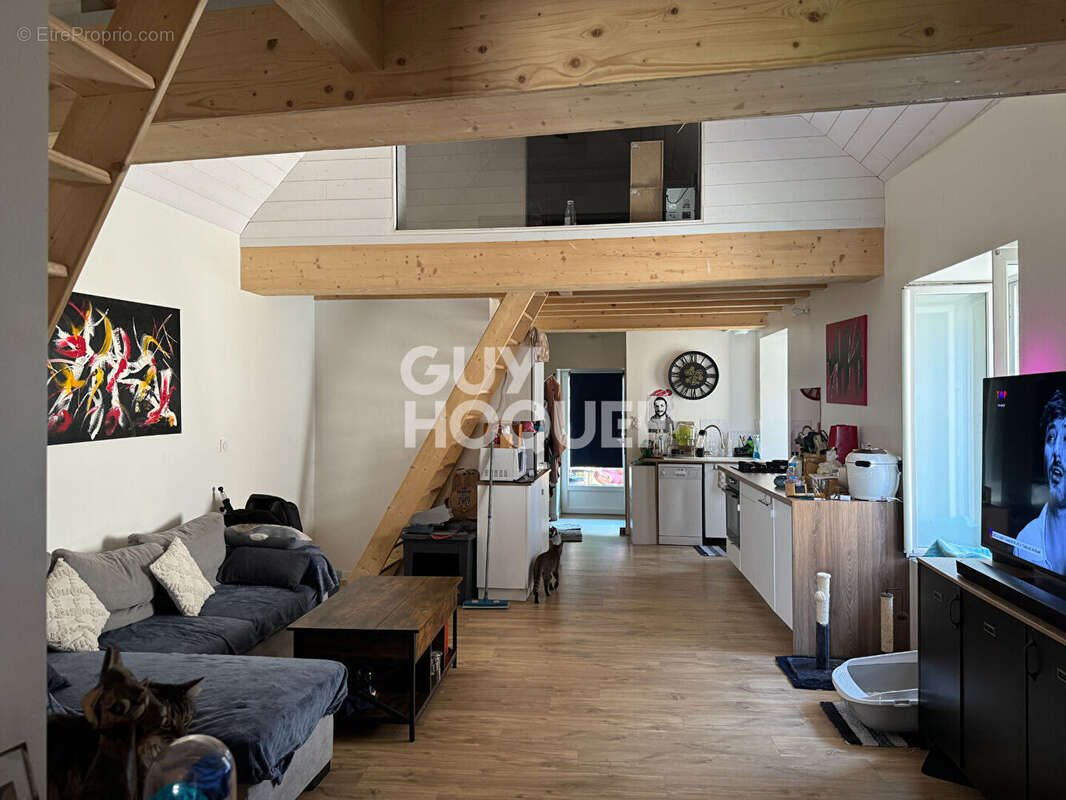 Appartement à FRAISANS