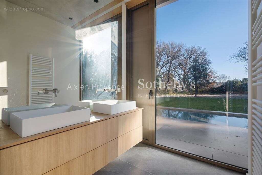 Maison à AIX-EN-PROVENCE