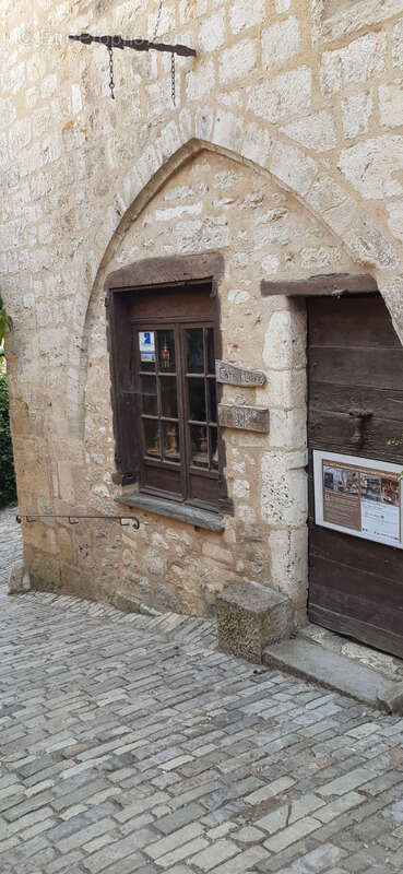 Maison à SAINT-CIRQ-LAPOPIE