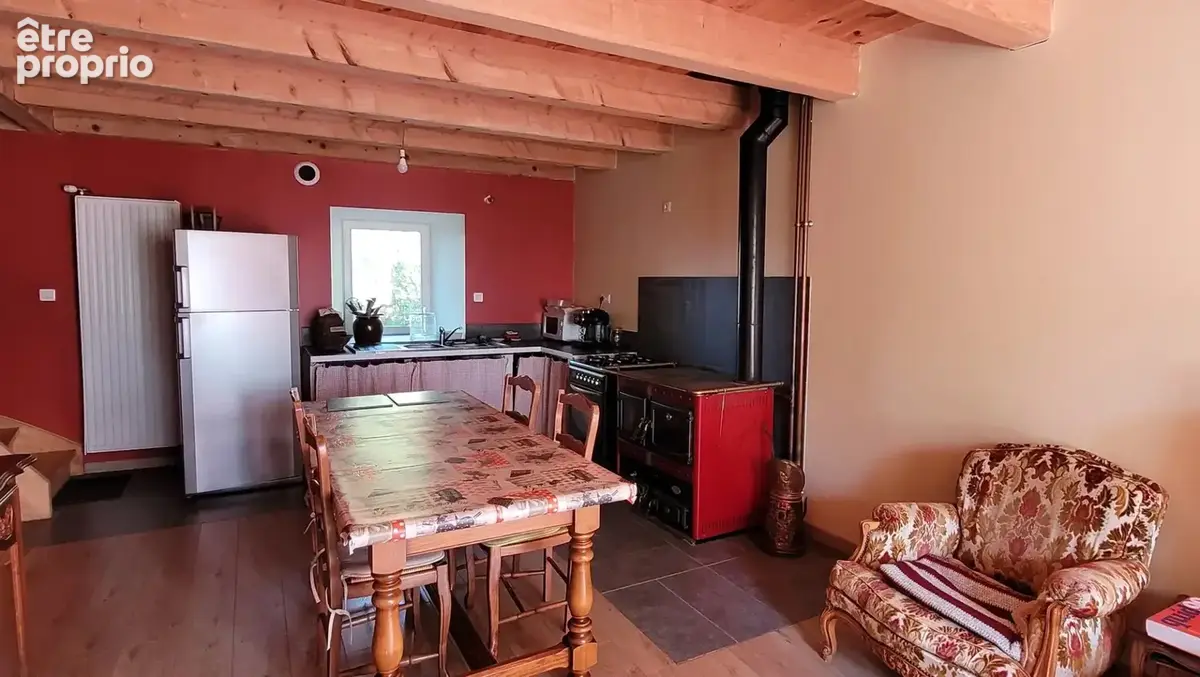 Ancienne ferme sur la commune des Vastres - photo 2