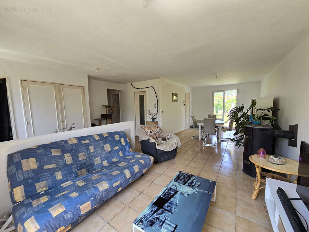 Maison à LA MONTAGNE