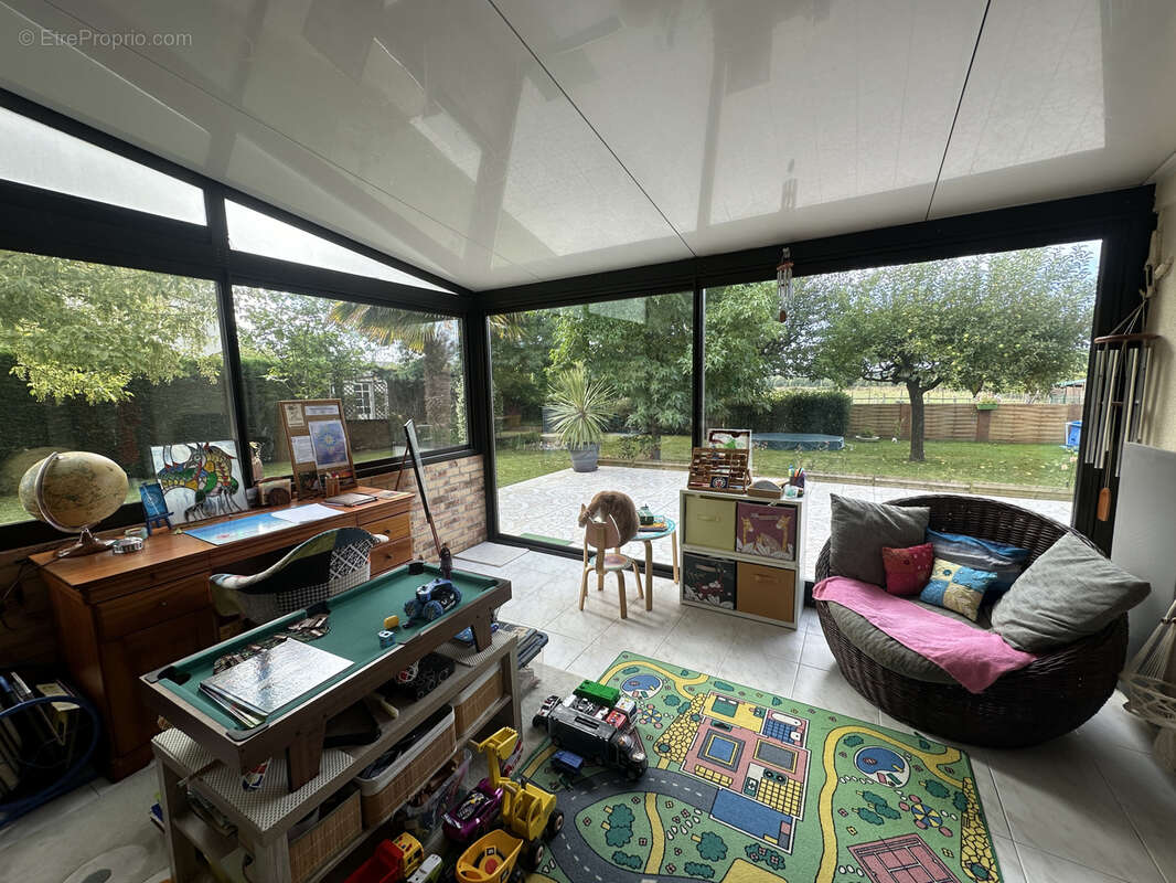 Maison à LA CHAPELLE-SUR-OUDON