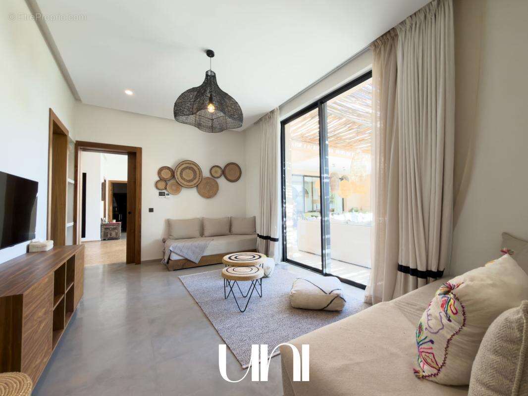 Maison à MANO