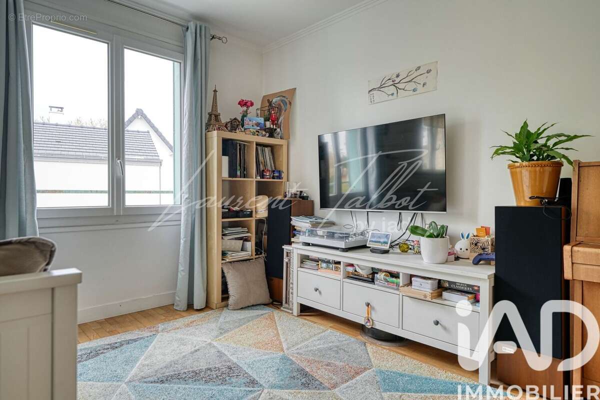 Appartement 56 m² à Chatou  - photo 3