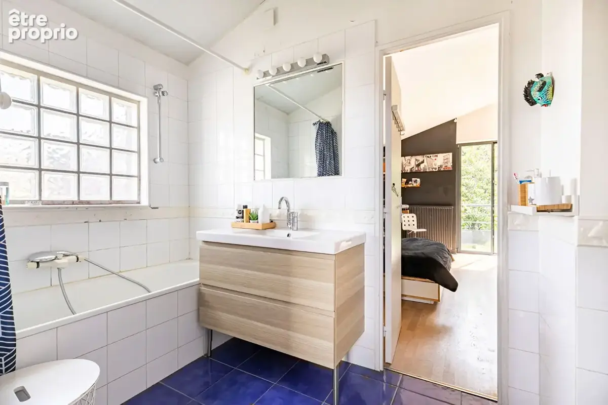 Maison d'architecte de 220 m²  avec studio indépendant - photo 12