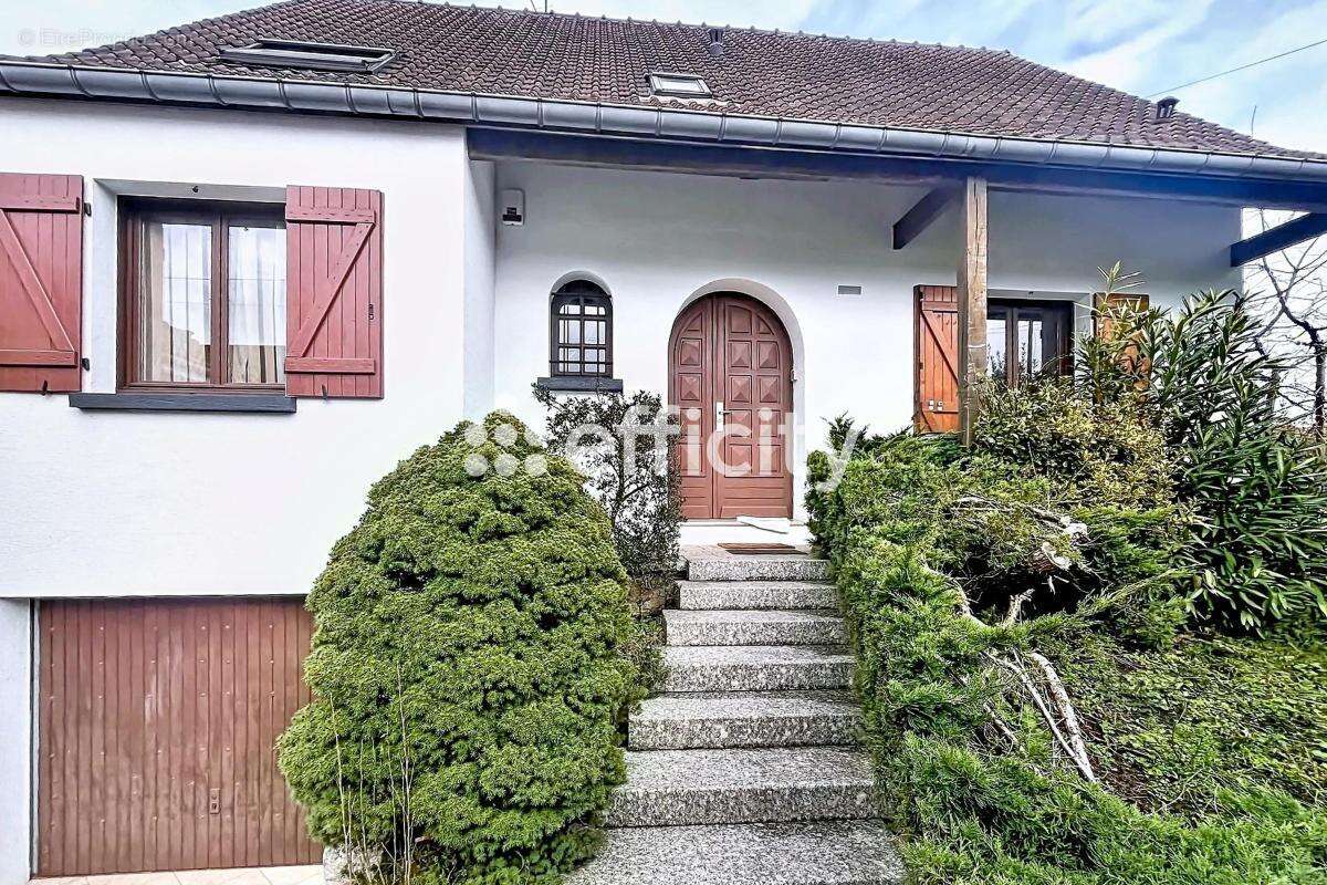 Maison à AULNAY-SOUS-BOIS