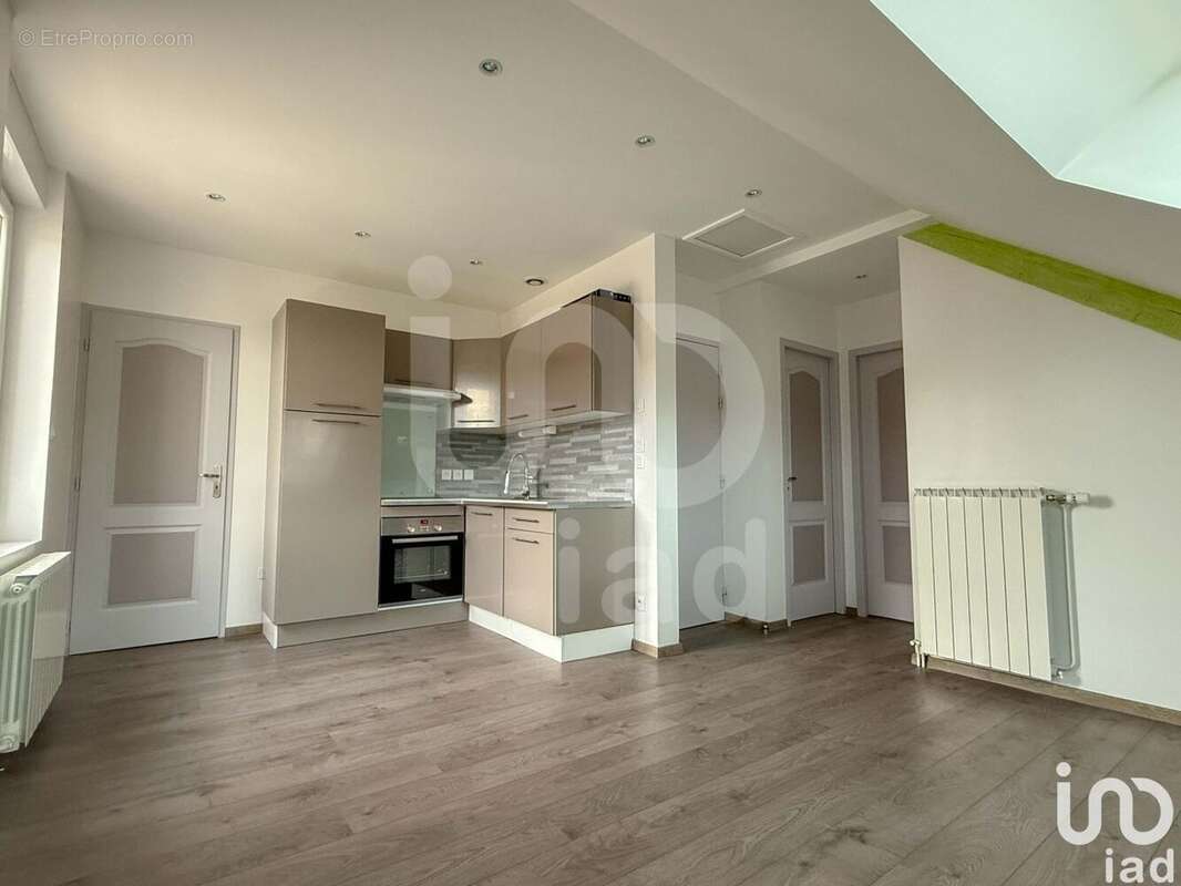 Photo 8 - Commerce à MONTLUCON