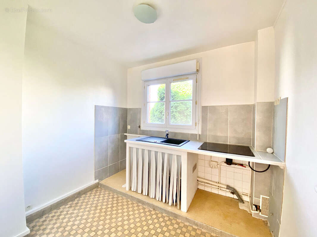 Appartement à MONTROUGE