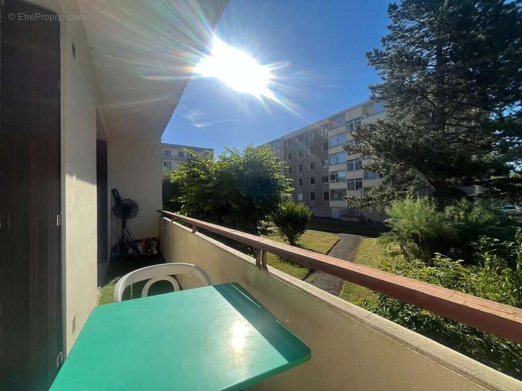 Appartement à FONTAINE