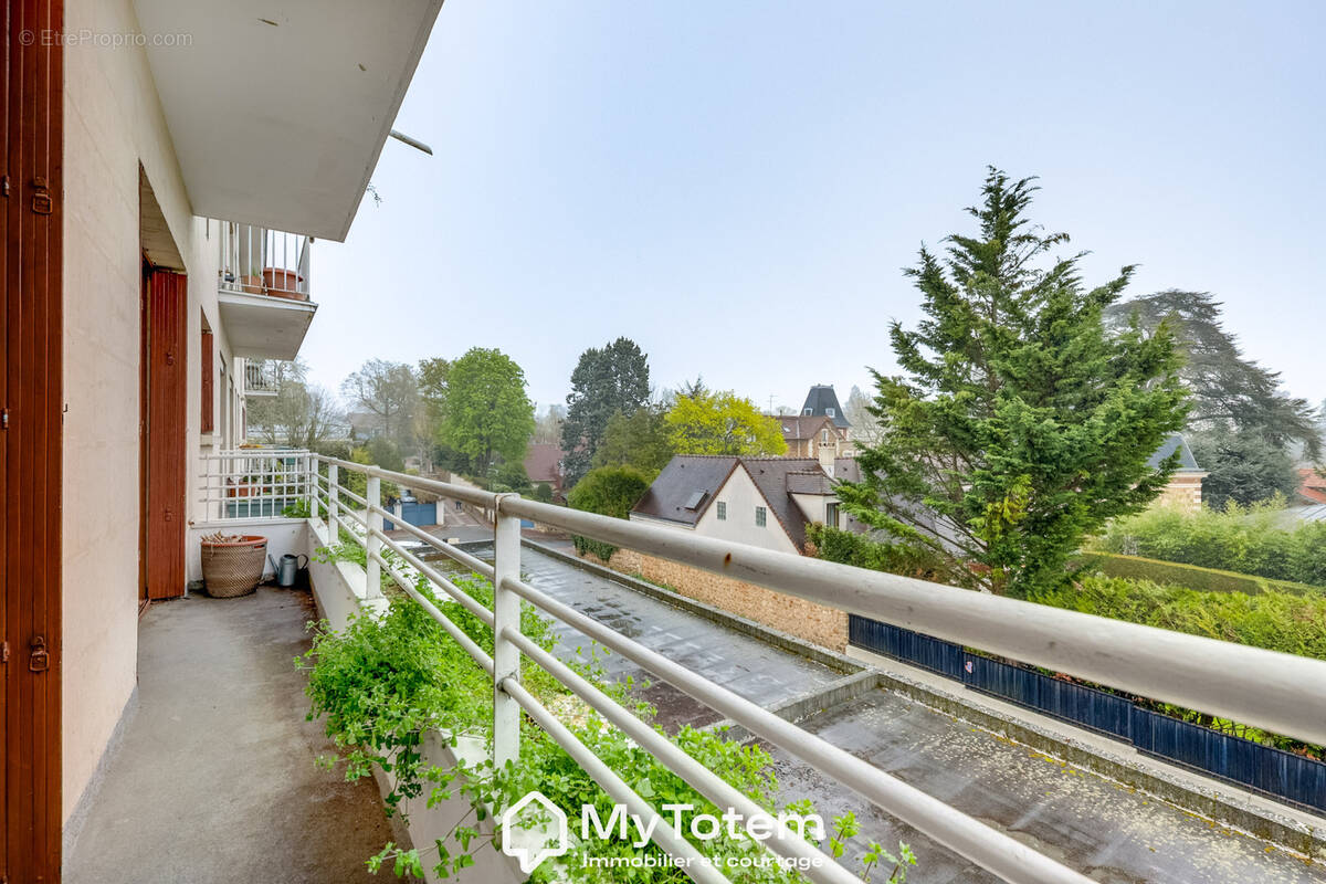 Appartement à VAUCRESSON