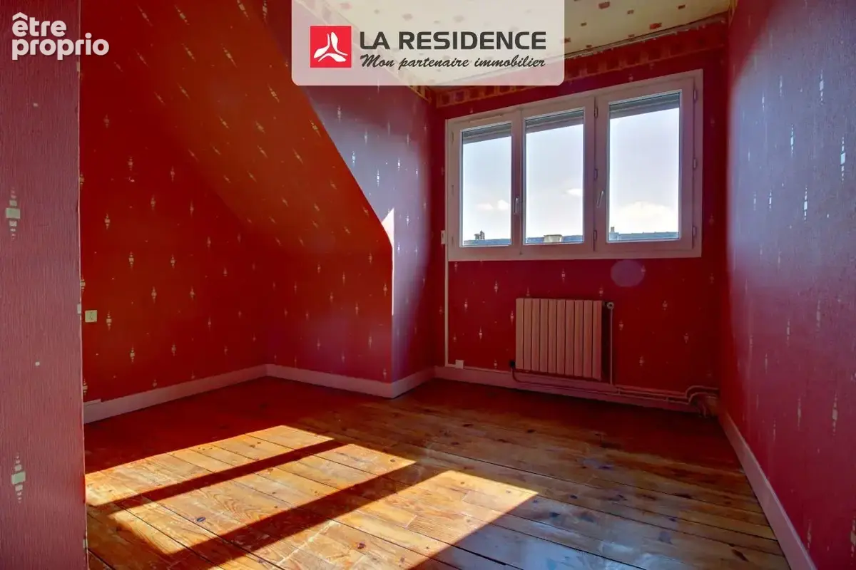 Maison 70 m² à Saint-Etienne-Du-Rouvray  - photo 4