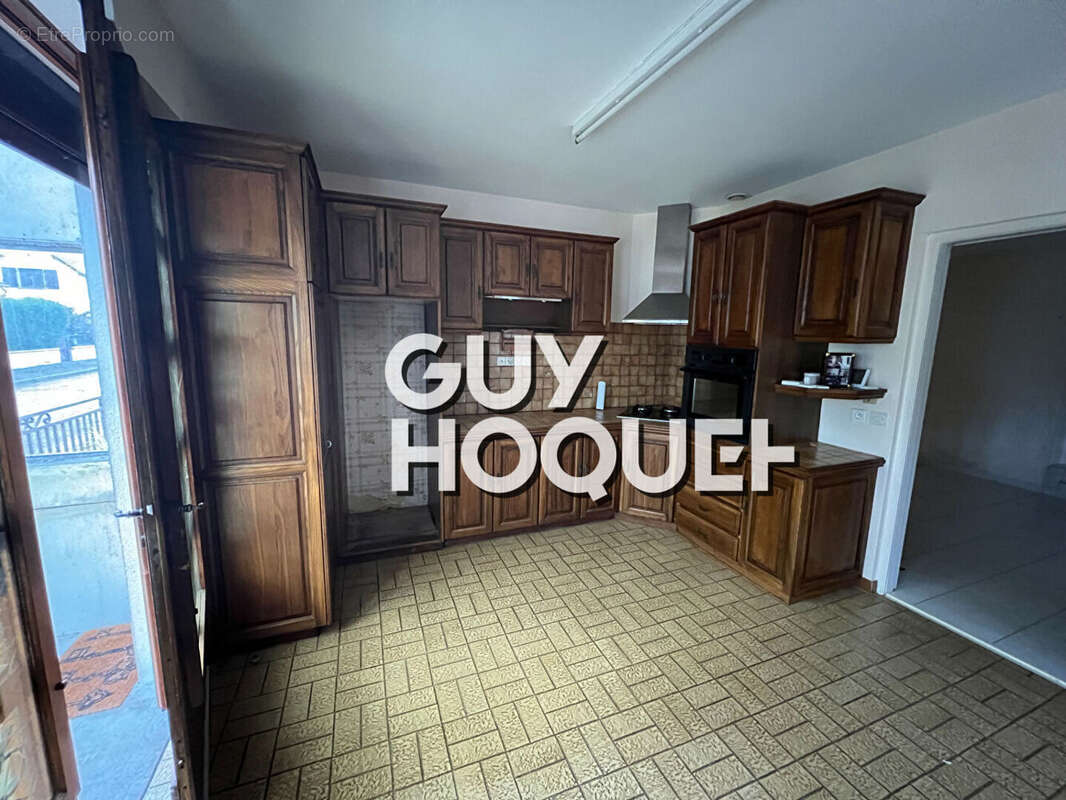 Maison à PARAY-LE-MONIAL