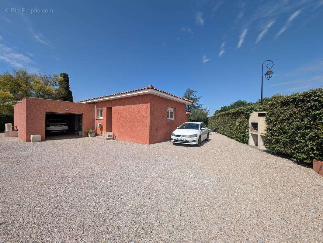 Maison à USCLAS-D'HERAULT