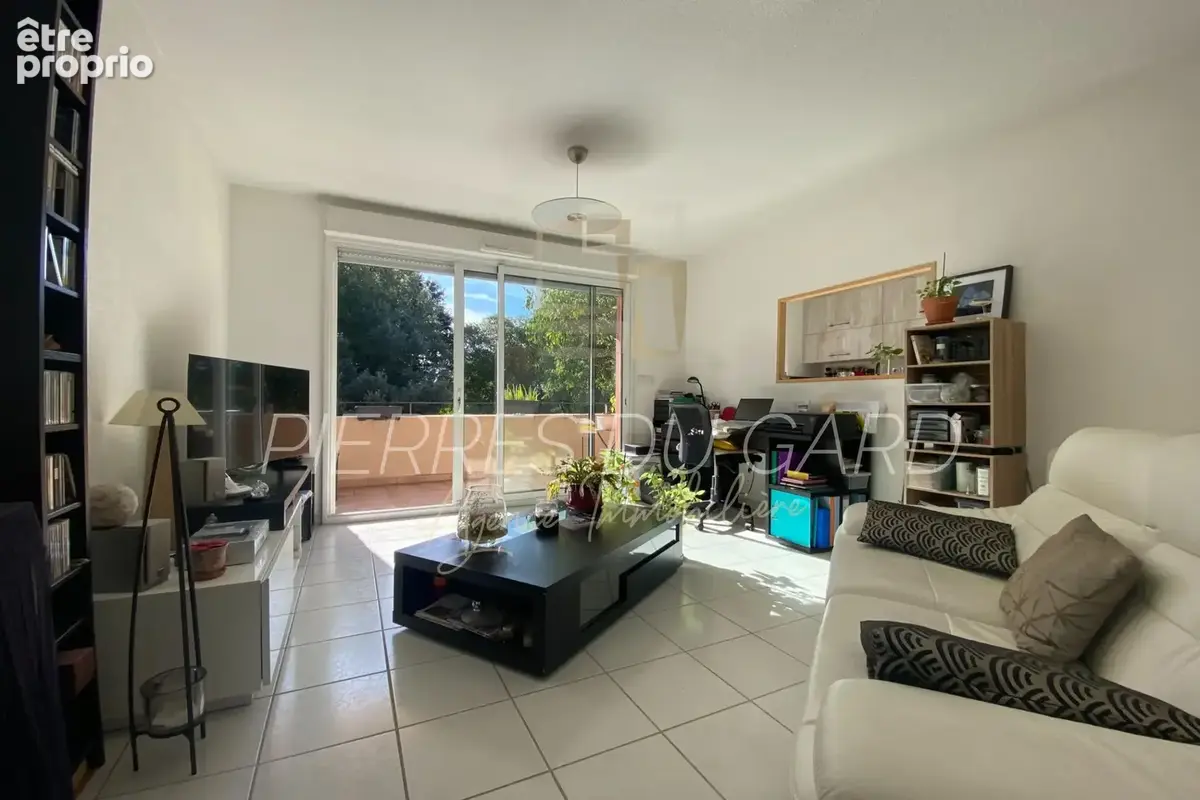 Appartement 2 pièces 48 m² à vendre à Uzes (30700) - photo 4