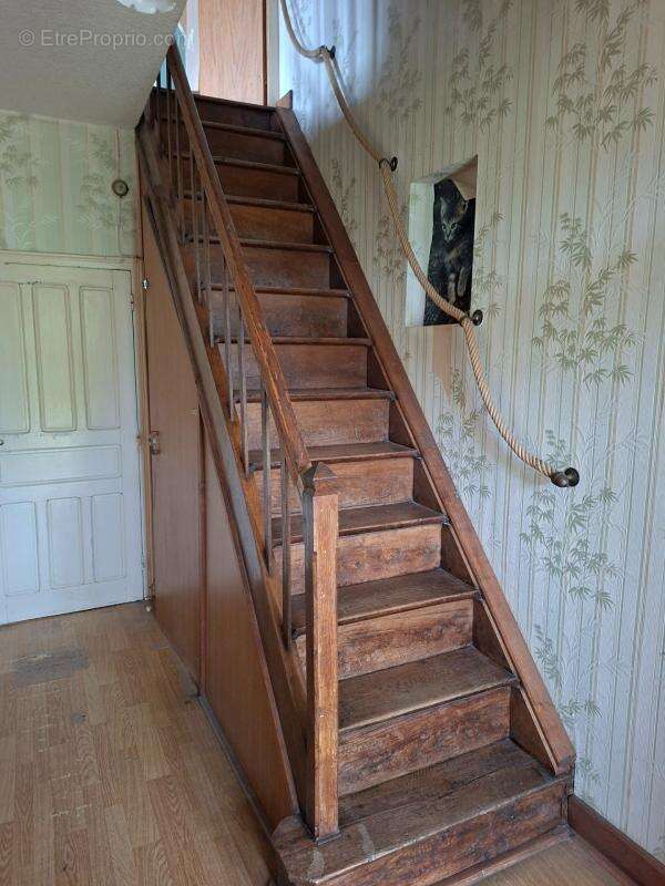 Maison 4-5 pièces avec dépendances et pâturage, LE TEILLEUL (50) - photo 8