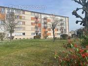 Appartement à SARTROUVILLE