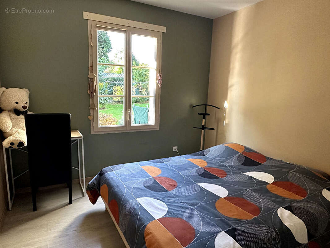 Maison à FONTAINE-LES-VERVINS