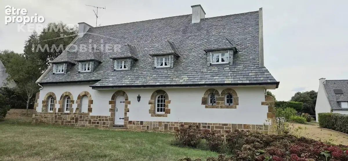 Quartier très recherché ! Maison avec terrains constructibles. - photo 2