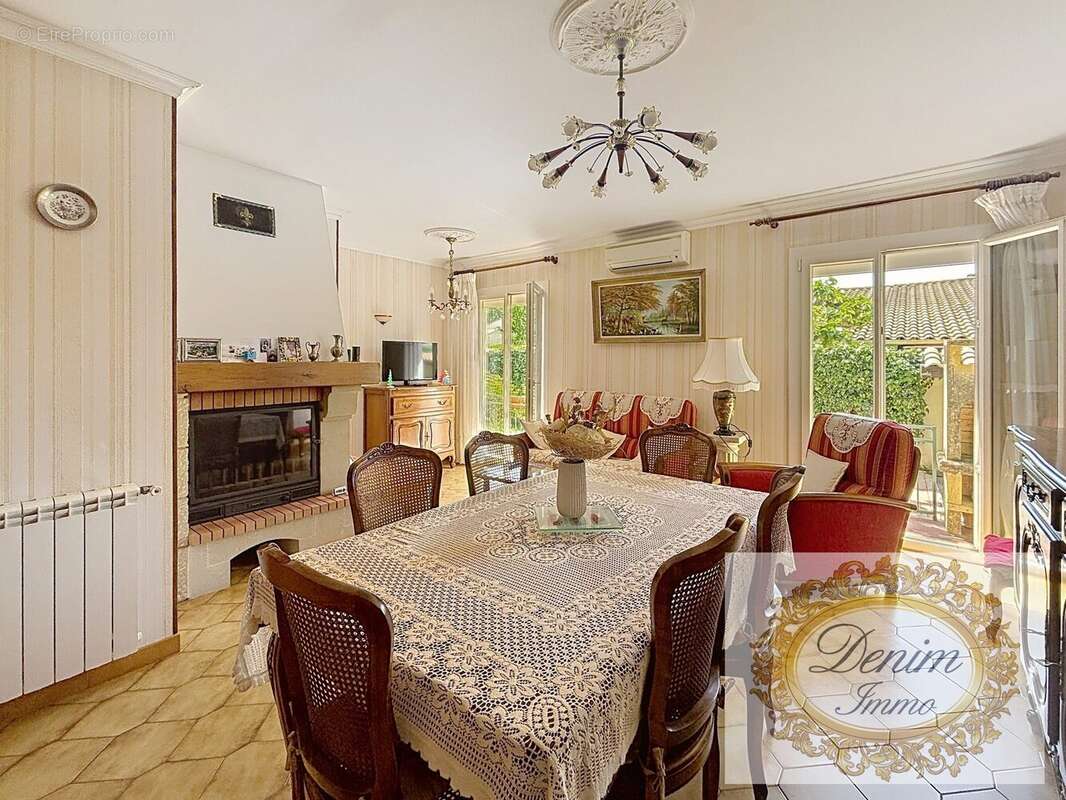 Maison à NIMES