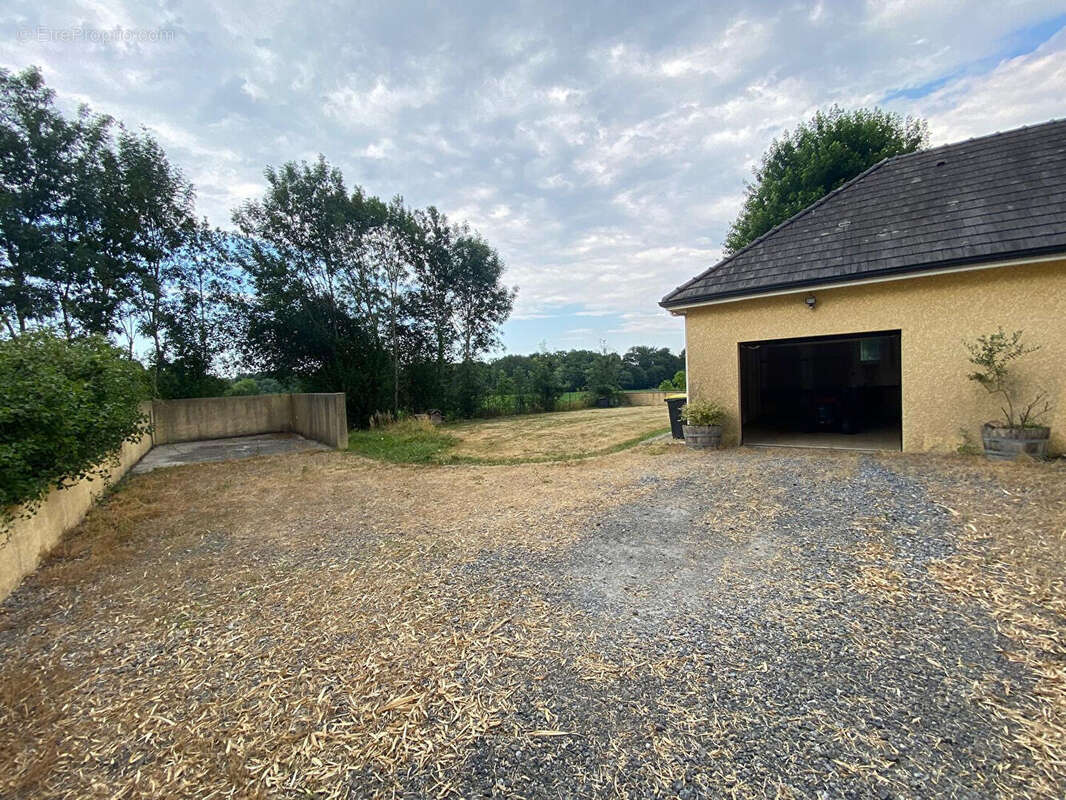 Maison récente, 148 m², 4 chambres à lucgarier - photo 14