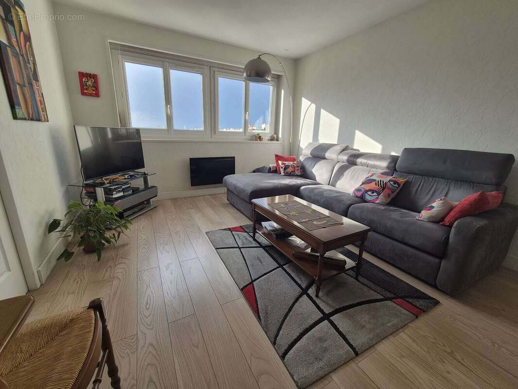Appartement à CLICHY