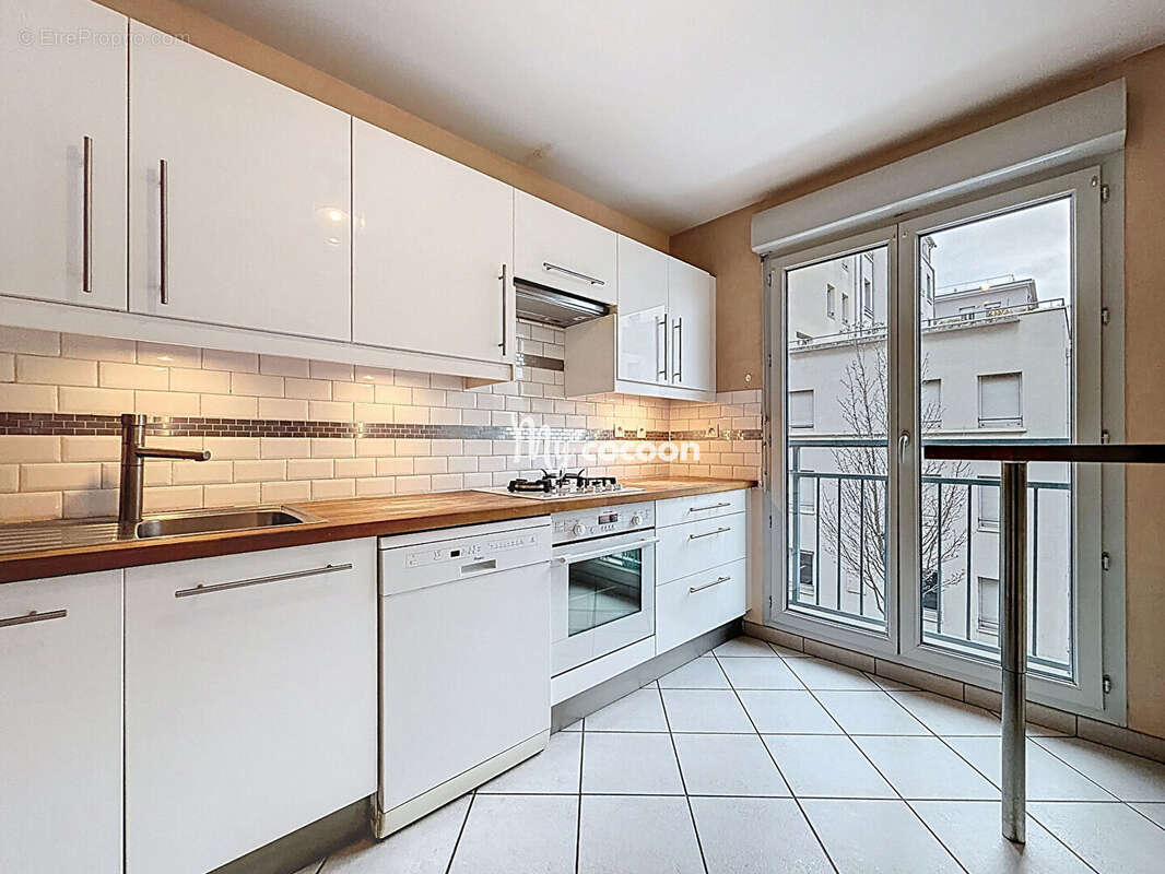 Appartement à LYON-3E