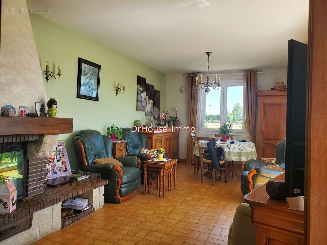 Maison 96 m² à Illiers-Combray  - photo 4