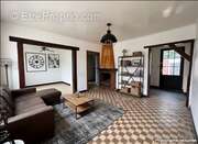 Maison à SAINT-JEAN-DE-LA-RUELLE