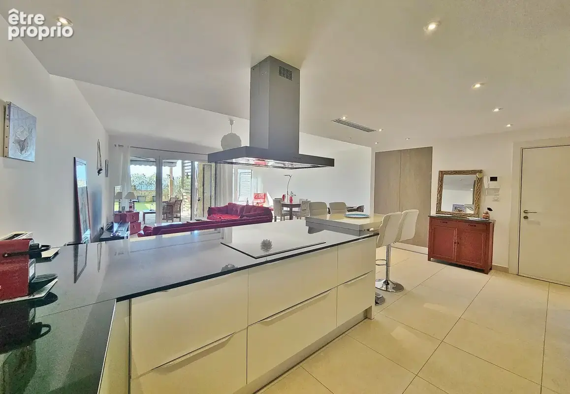 RIVE SUD Agosta Plage - Superbe T4 traversant avec jardin + Garage - photo 9
