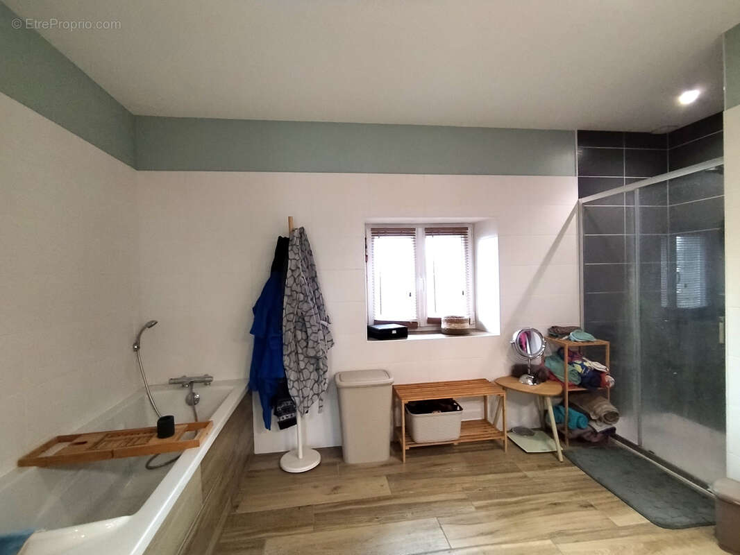 Maison de bourg 6 pièces 172 m2 - photo 7