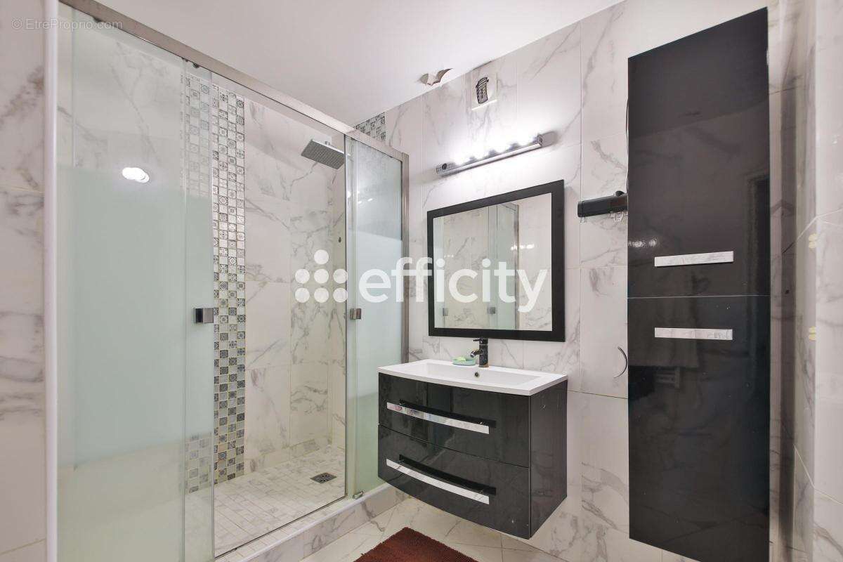 Appartement à PUTEAUX