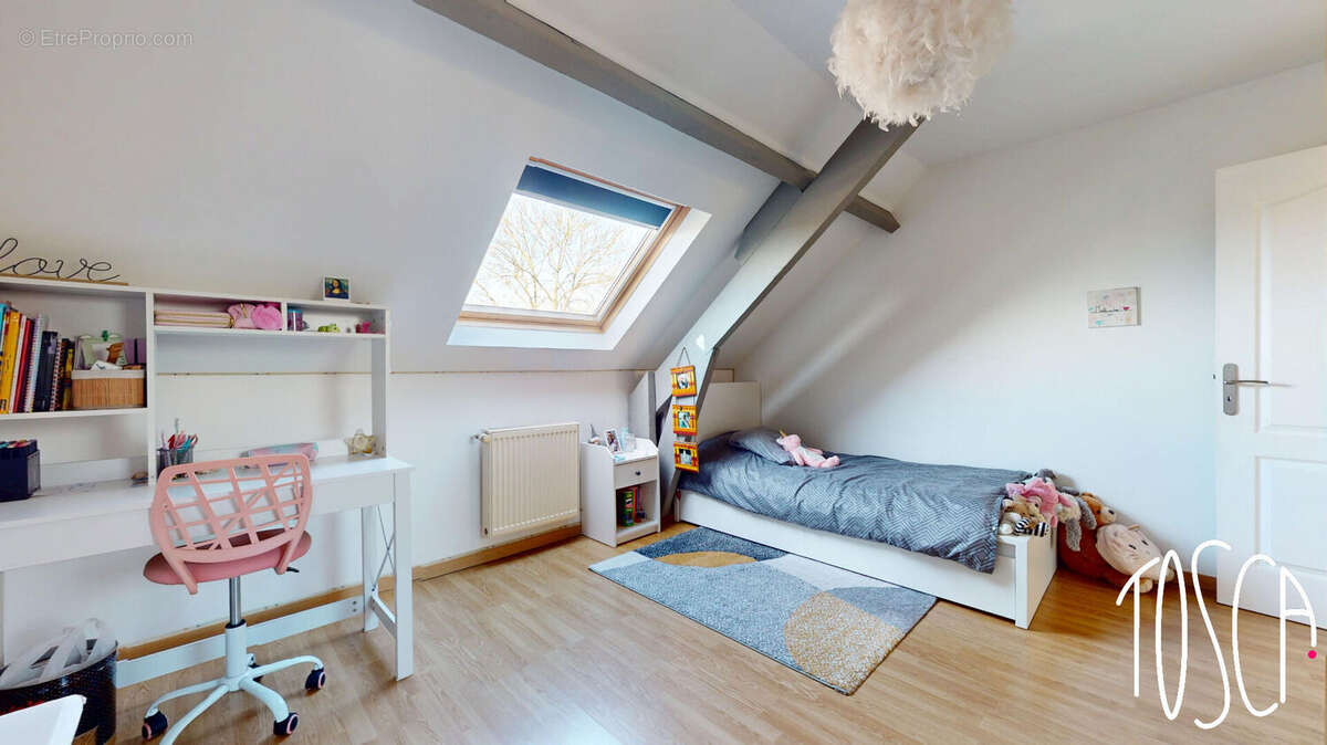 Maison à VIGNEUX-SUR-SEINE