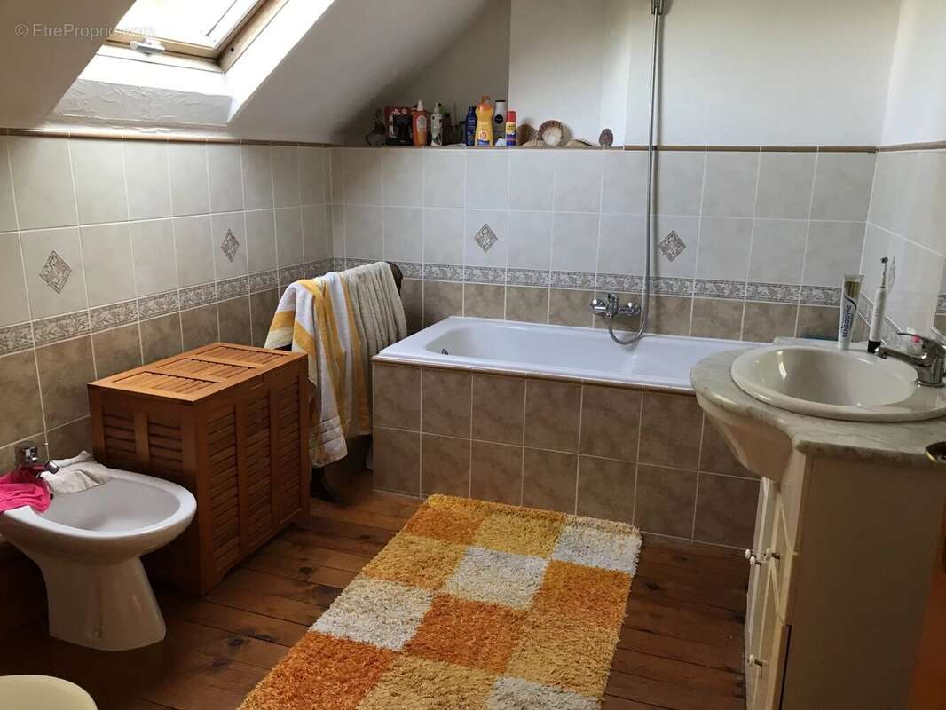 Maison à SAINT-MARTIN-LE-MAULT