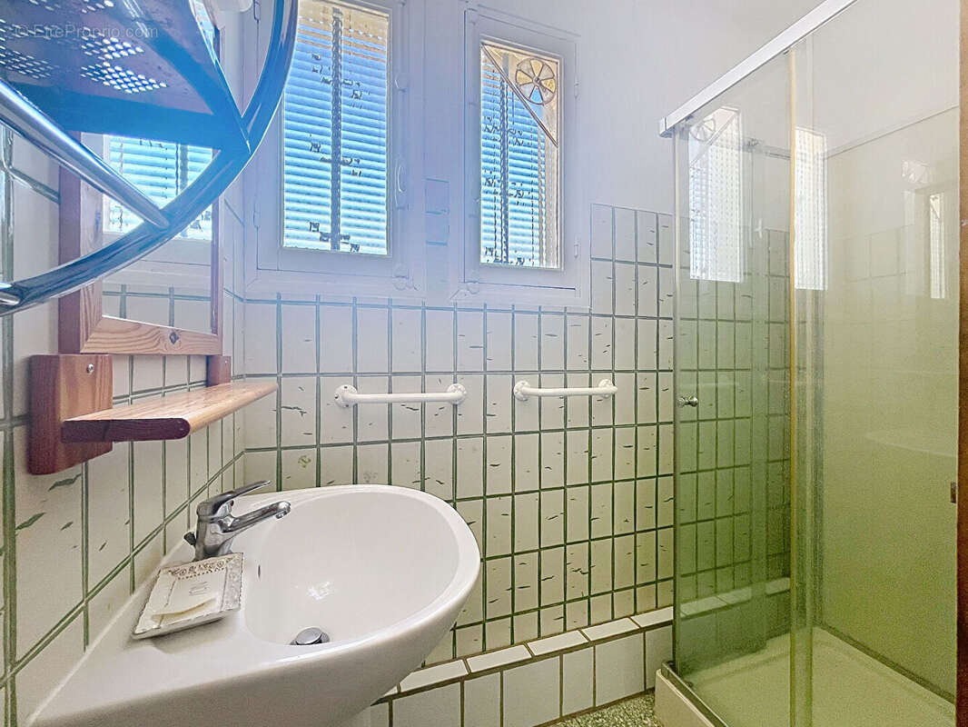 Maison à PIOLENC