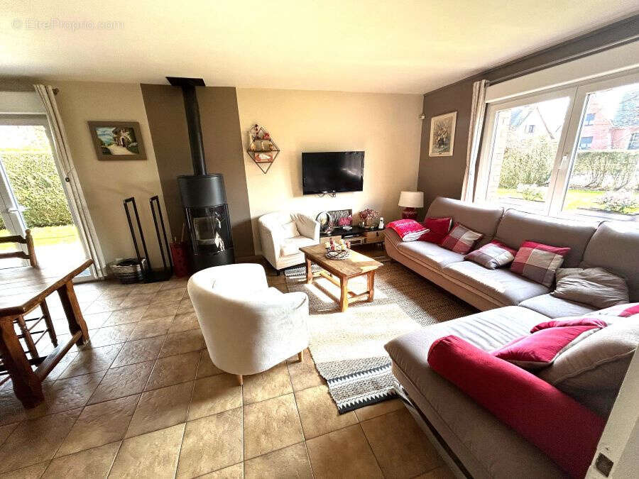 Maison à LECELLES