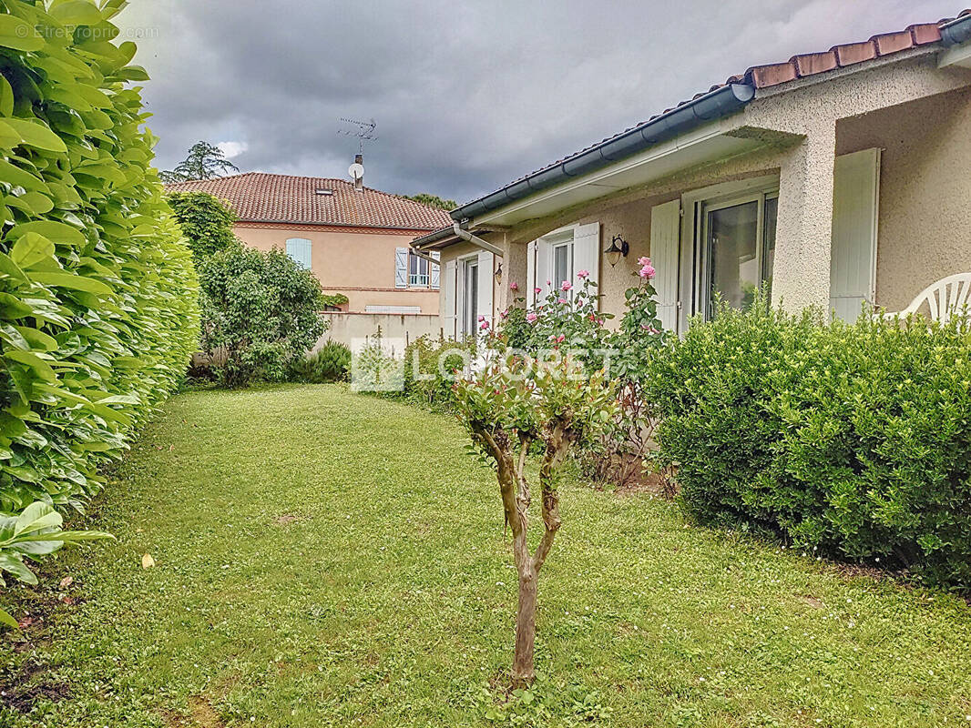 Maison à CASTELSARRASIN