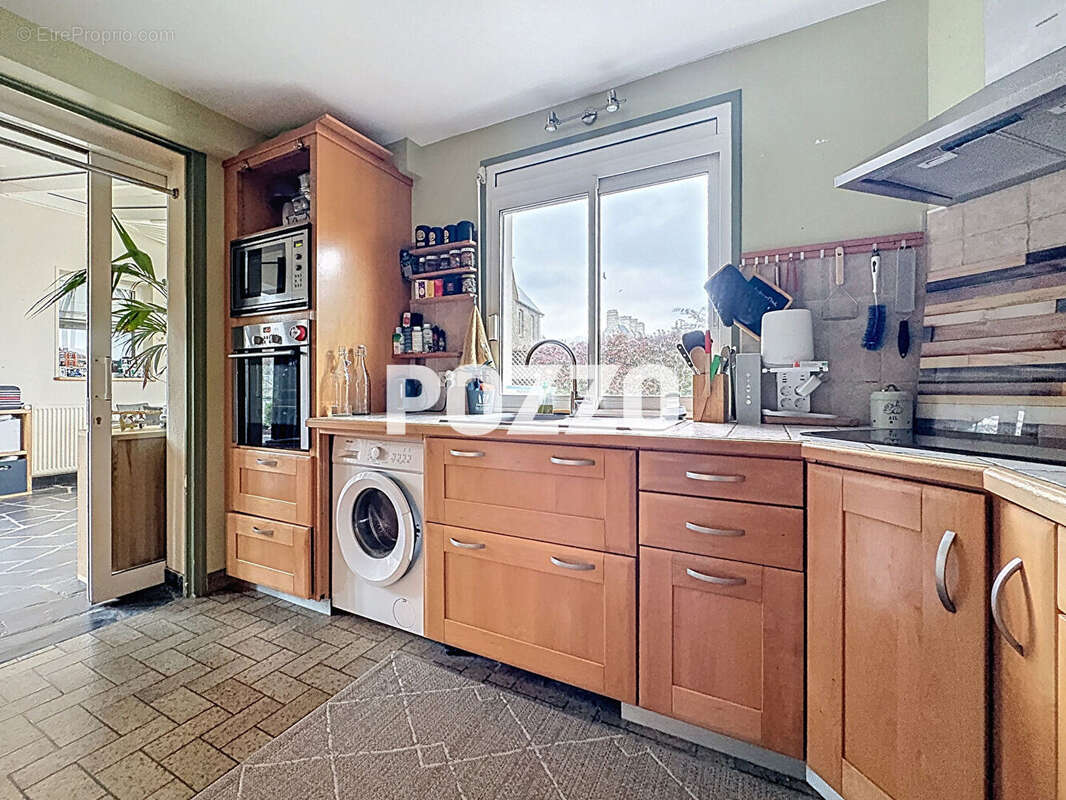 Maison 7 pièces (147 m²) à vendre à BRICQUEVILLE LA BLOUETTE - photo 9
