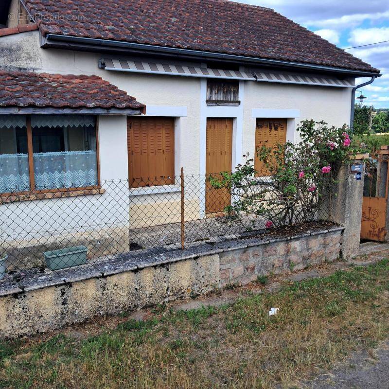 Maison à LAPALISSE