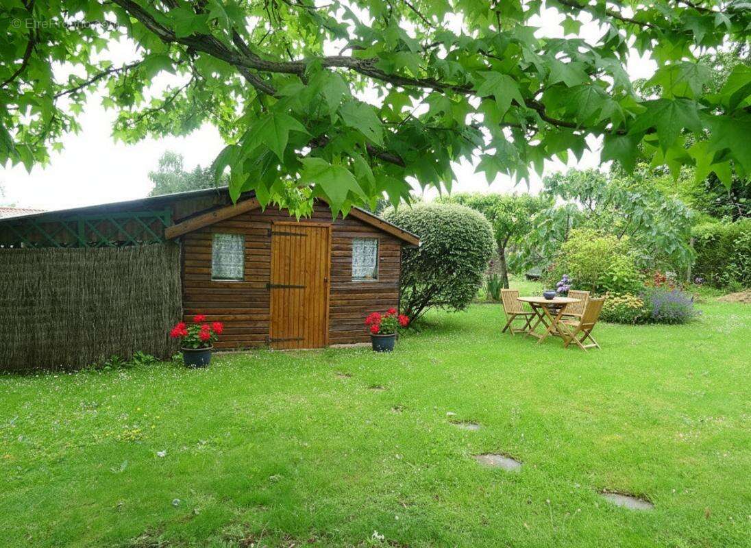 Maison à ROUFFIGNAC-SAINT-CERNIN-DE-REILHAC
