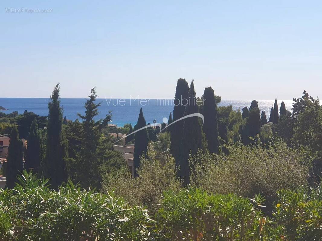 Appartement à LE LAVANDOU