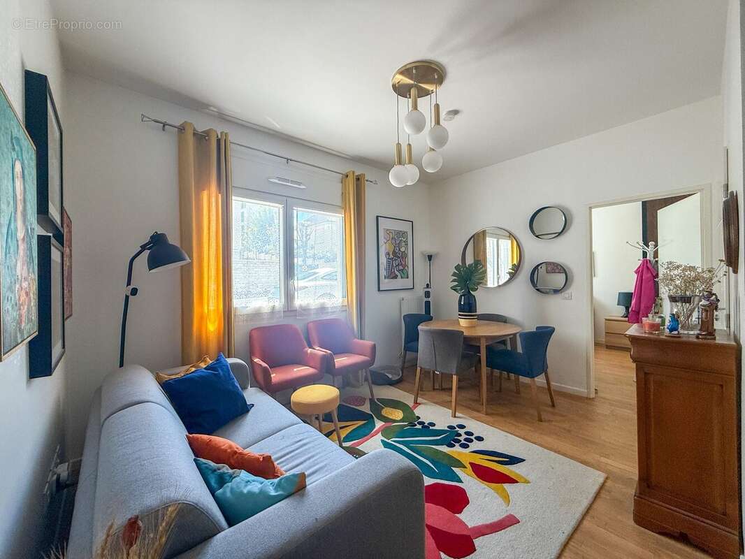 Appartement à RUEIL-MALMAISON