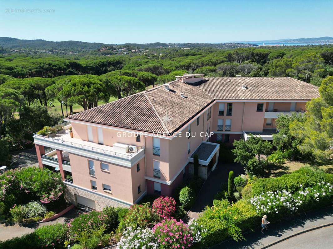 Appartement 4 pieces  109 m2 dernier etage piscine garage saint-raphael - photo 18