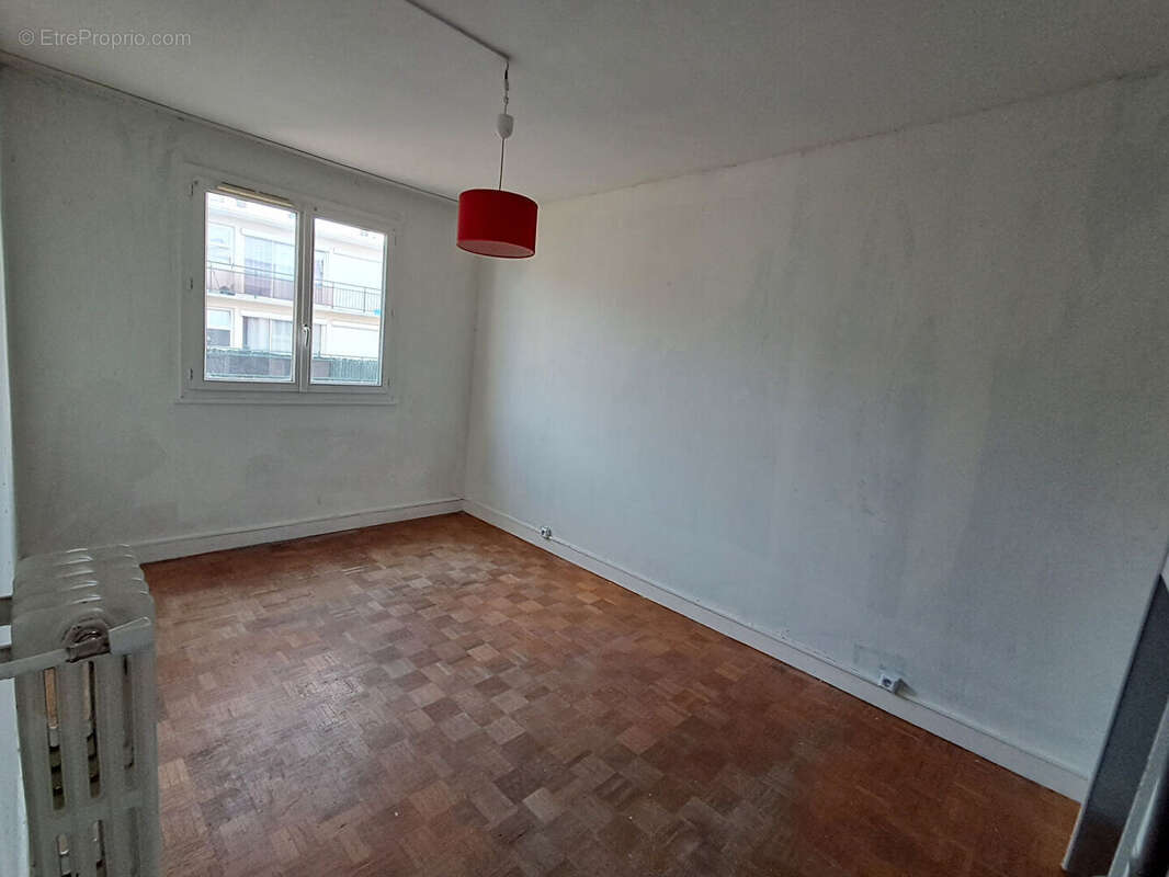 Appartement à LIVRY-GARGAN